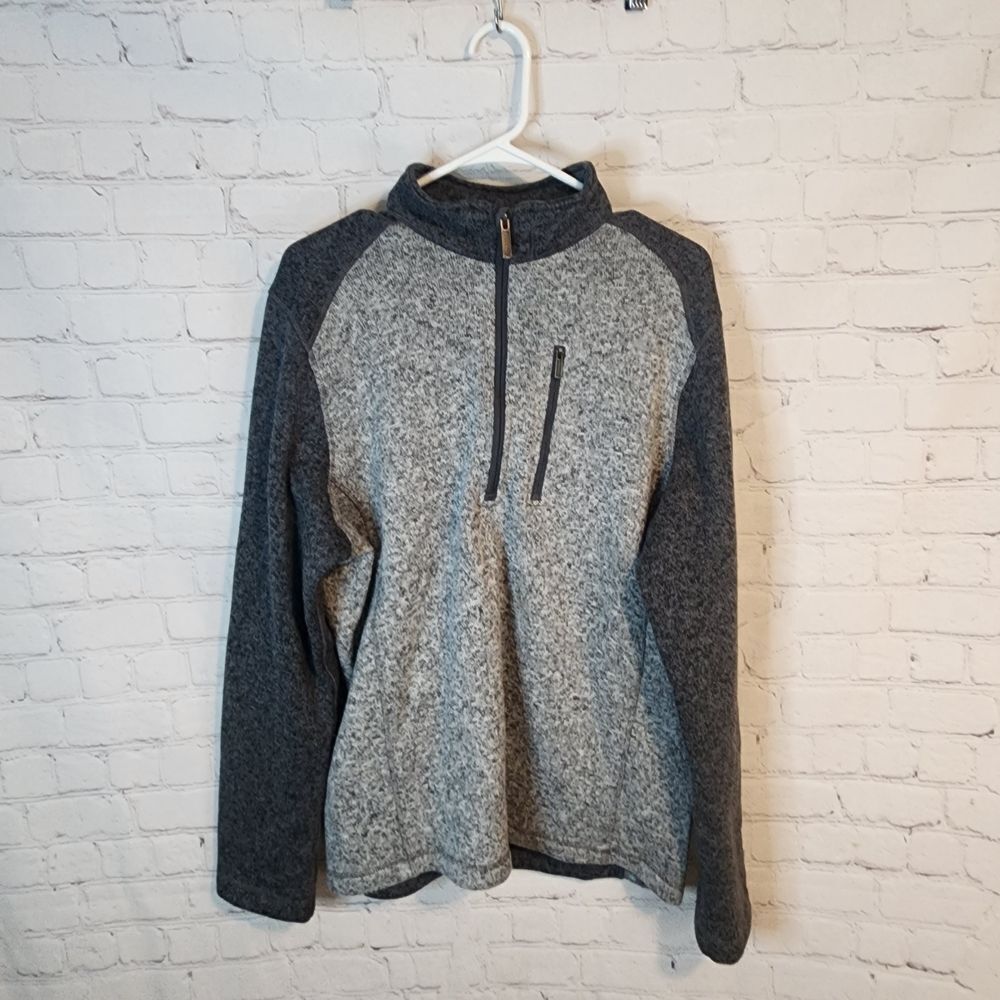 Men's Woolrich Gray Sweater, Size Large